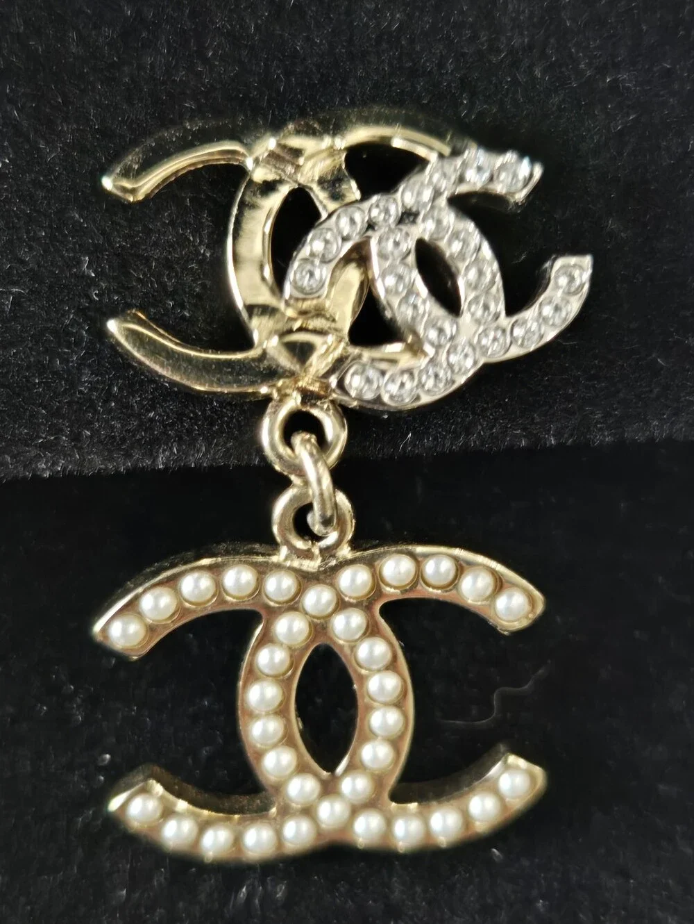 #148 - Chanel Triple CC Crystal/Pearl Earrings Light Gold/Silver 21B- AUTHENTIC